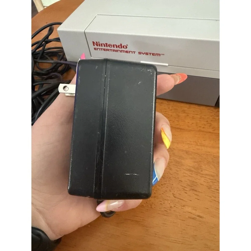 Nintendo NES NUS-001 Console Bundle - Very Good, Tested